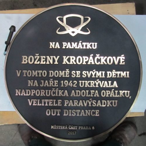 Pamětní desky (121)